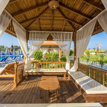 إفتاليا أوشين 5*