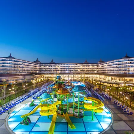 إفتاليا أوشين 5*