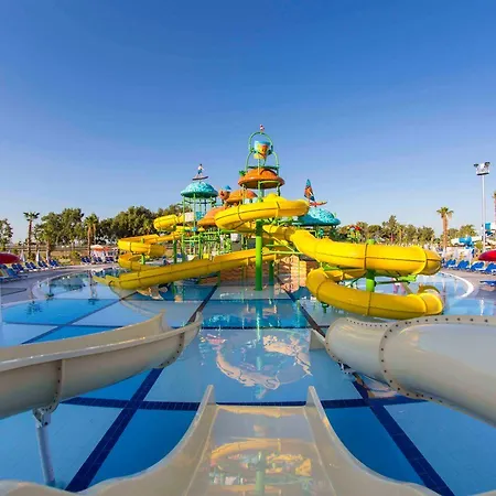 إفتاليا أوشين فندق 5*